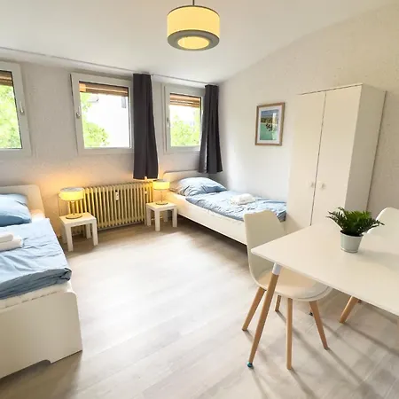 Apartment Bege Workconnect
